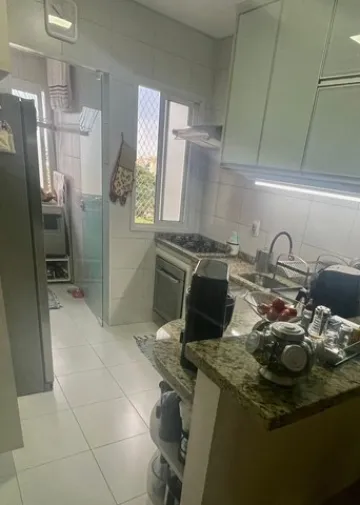 Excelente Apartamento no Edifício Monte Zurich