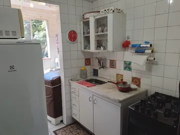 alt=