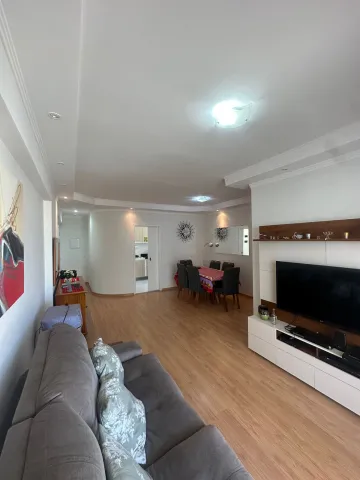 Alugar Apartamentos / Padrão em São José dos Campos. apenas R$ 750.000,00