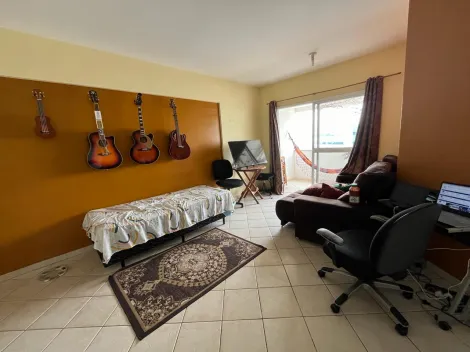 Alugar Apartamentos / Padrão em São José dos Campos. apenas R$ 380.000,00