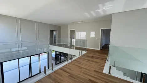 Excelente Sobrado à Venda com 400m² no Urbanova São José dos Campos