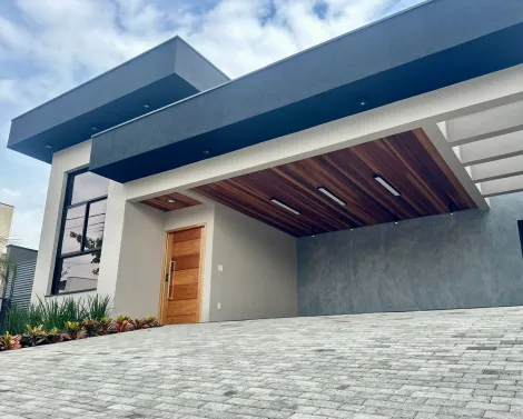imagem 2 - Casa no condomínio Terras do Vale 150 metros 3 dormitórios com Suíte, banheiro americano 4 Garagens imagem 2 - Casa no condomínio Terras do Vale 150 metros 3 dormitórios com Suíte, banheiro americano 4 Garagens